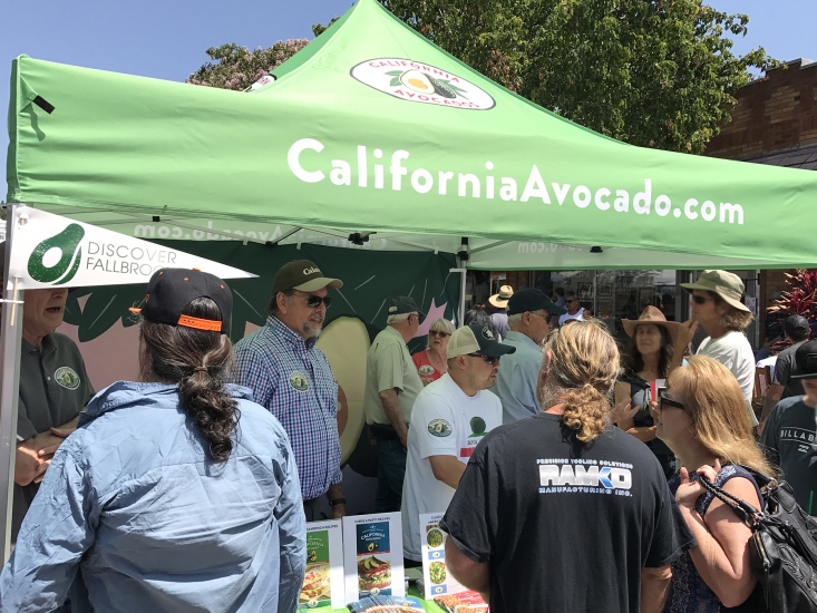 Leo McGuire, David Cruz, John Burr and Charley Wolk answer fans’ questions about growing and preparing California avocados.